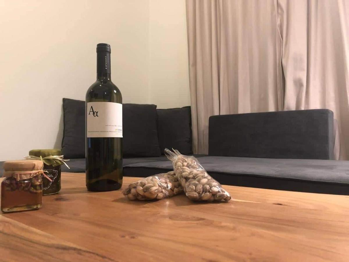 Utopia suites Aegina Esterno foto