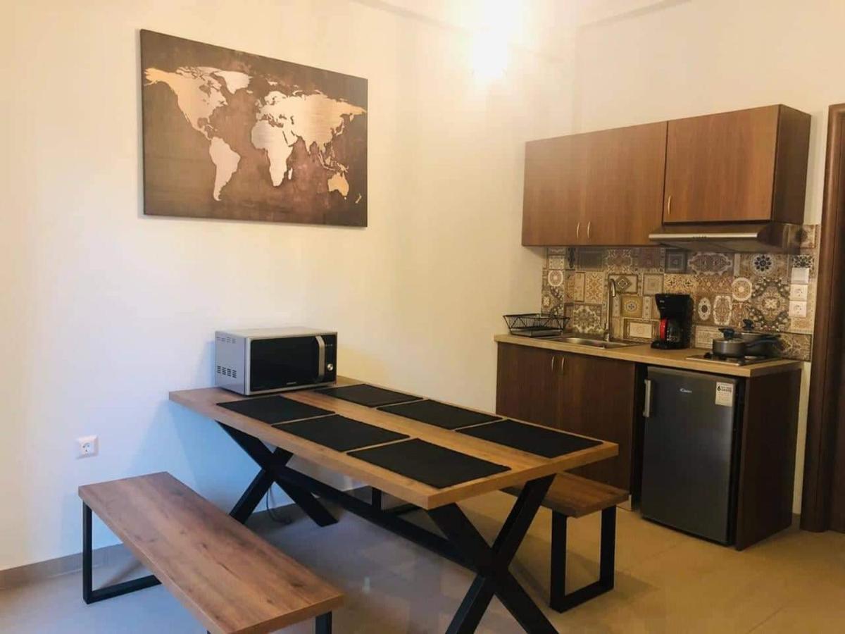 Utopia suites Aegina Esterno foto