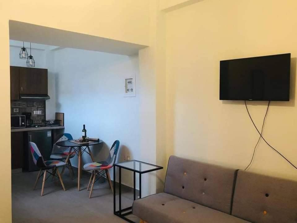 Utopia suites Aegina Esterno foto