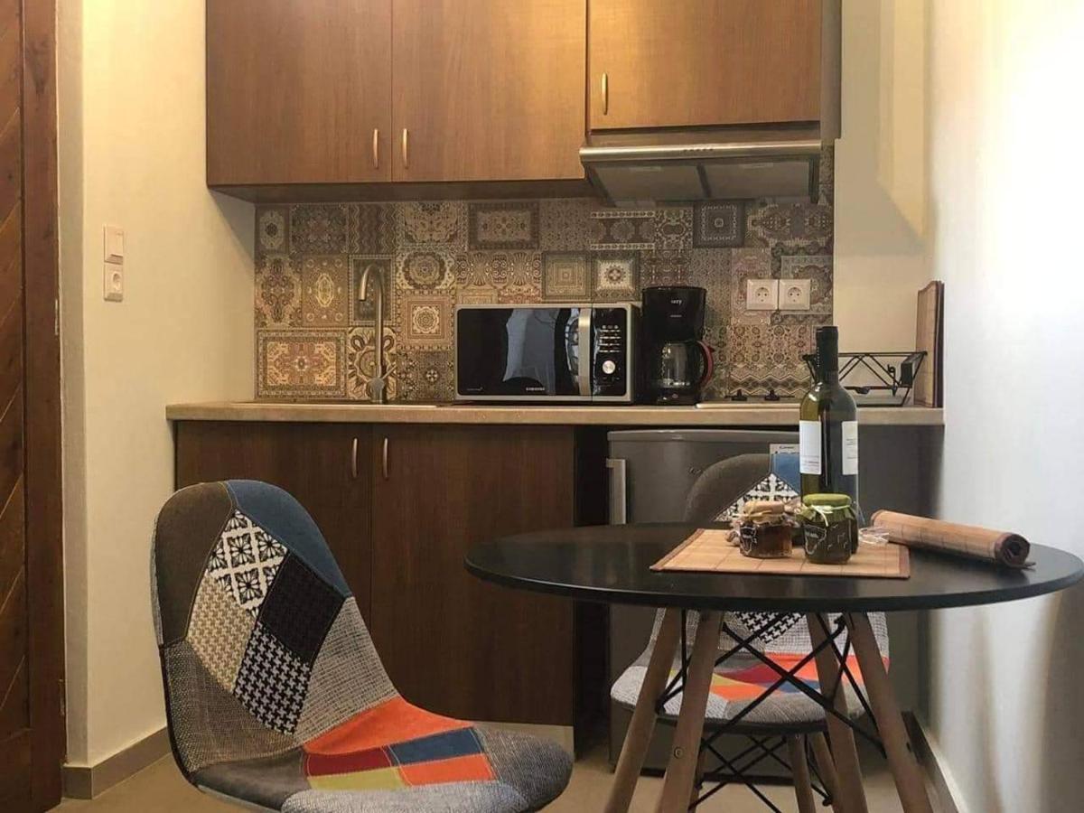 Utopia suites Aegina Esterno foto