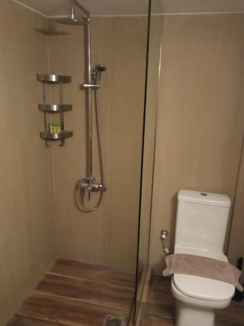 Utopia suites Aegina Esterno foto