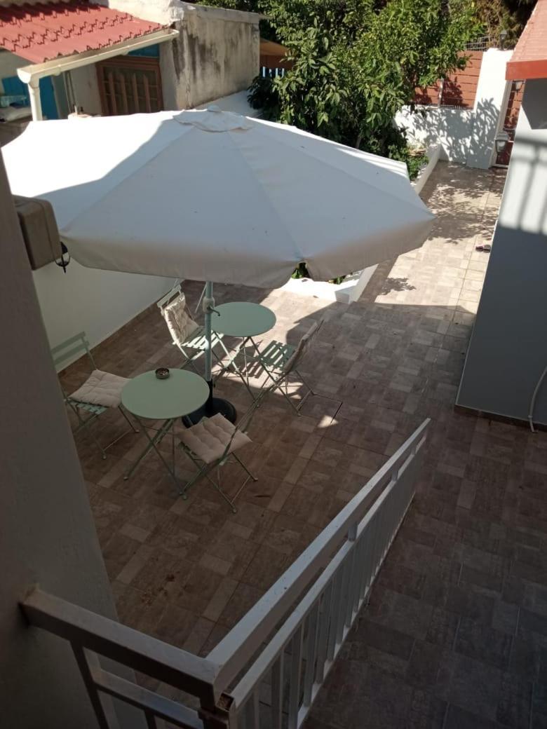Utopia suites Aegina Esterno foto
